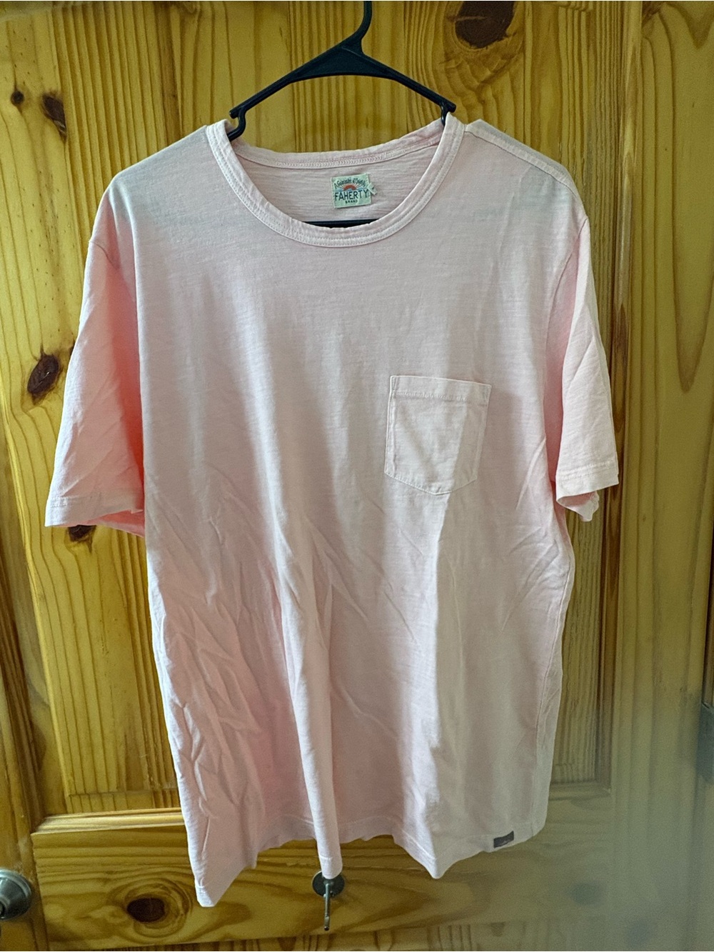 Faherty Light Pink Short-Sleeve Pocket Tee